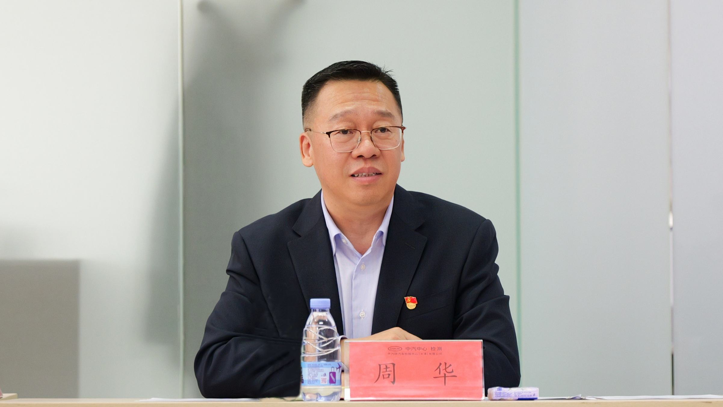 919442493278298112.jpg 919442493278298112.jpg